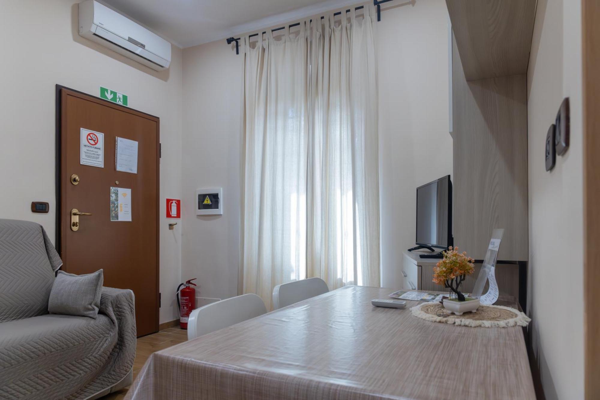 Casa Vacanze Alla Maison ฟิวมิชีโน ภายนอก รูปภาพ
